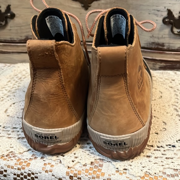 Sorel Out’N About waterproof boots - Picture 4 of 10